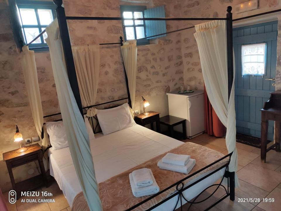 Petrounis Hotel Areópoli Extérieur photo