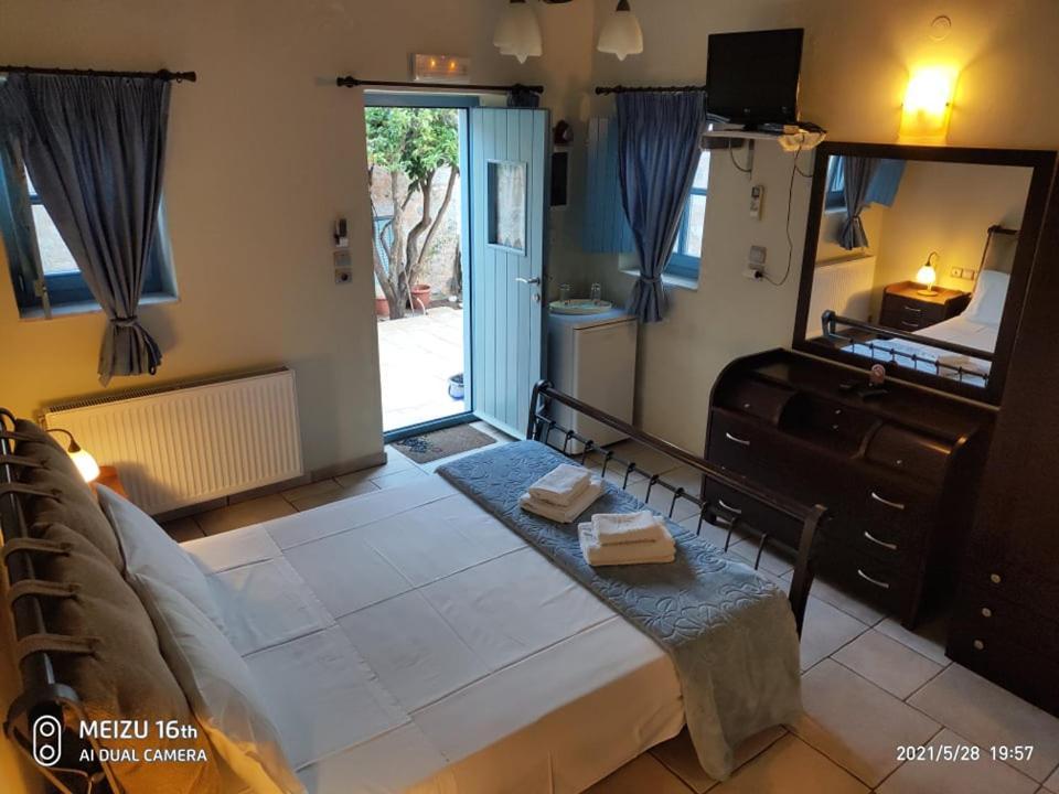 Petrounis Hotel Areópoli Extérieur photo